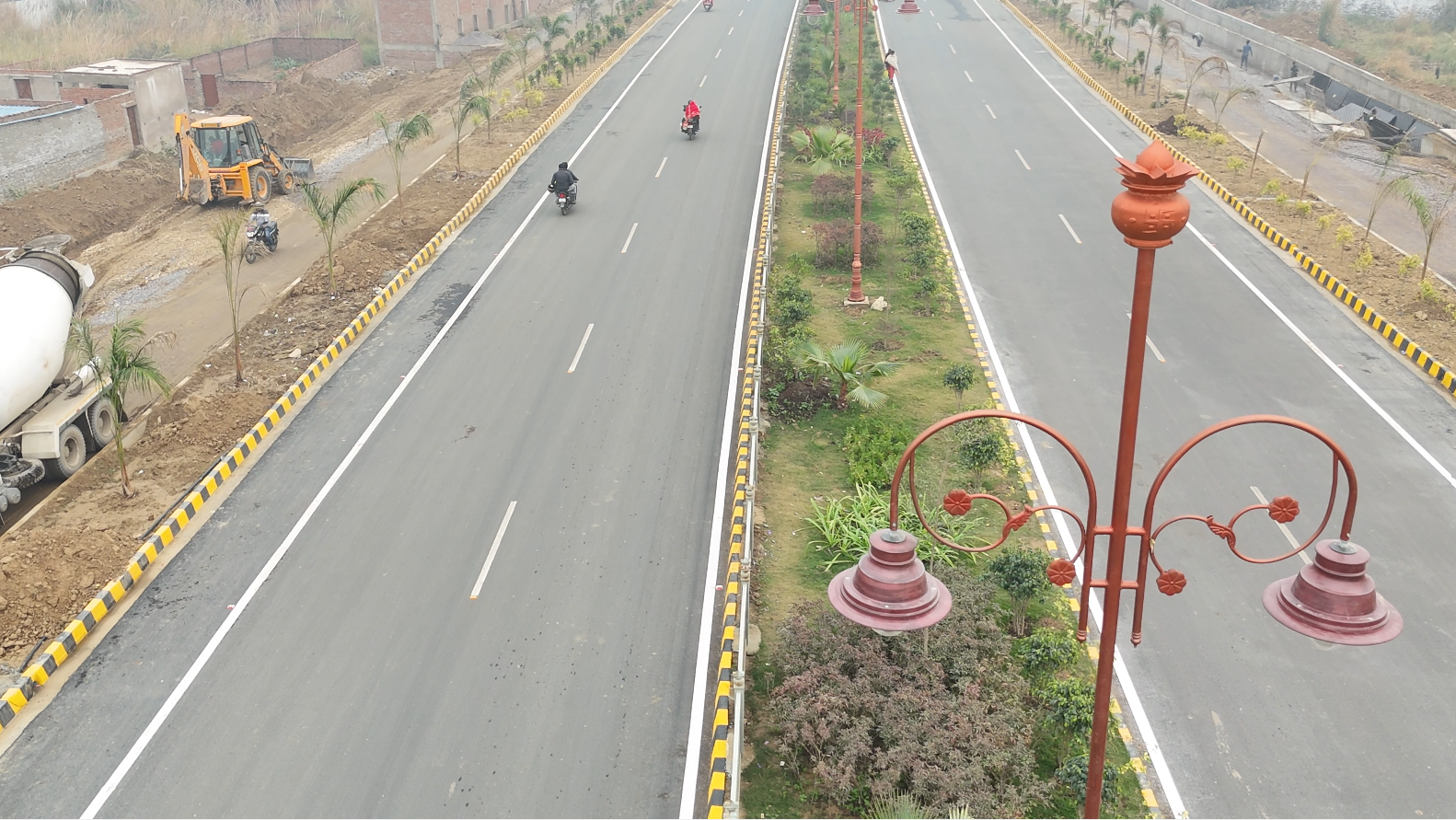 Airport road beautification